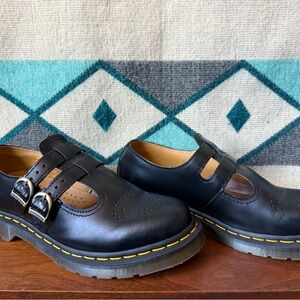 Dr Martens leather black Mary Jane’s
